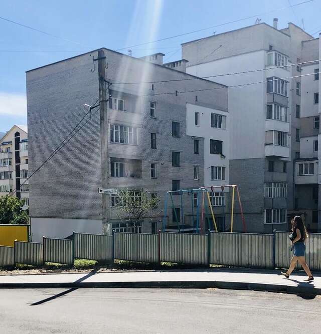 Апартаменты Стильна квартира біля Педуніверситету, м-р Дружба Тернополь-4